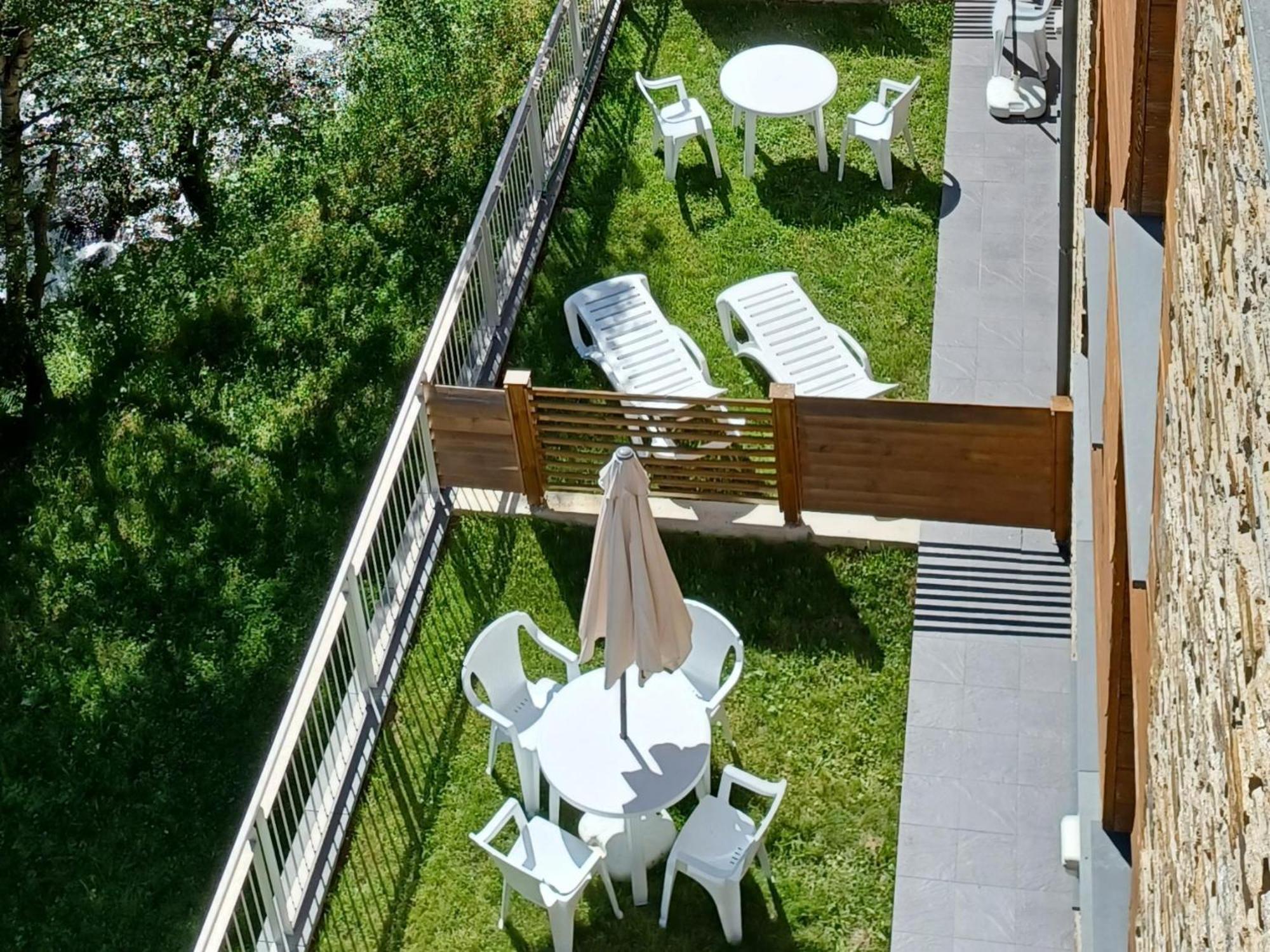 Aparthotel Rialb El Serrat Exteriör bild